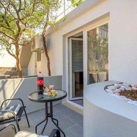 Hope アパート ドゥブロブニク